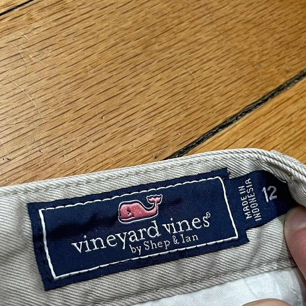 Vineyard Vines Boys Khaki Chino Shorts Size 12 Cotton Excellent Condition - Picture 9 of 10